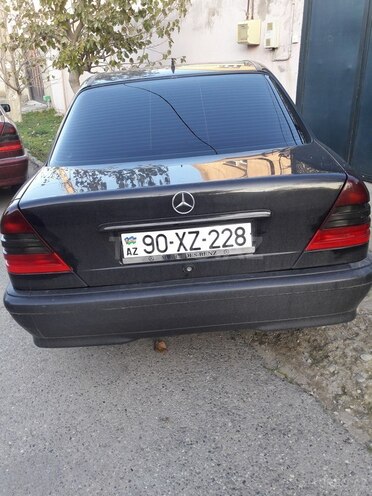 Mercedes C 230 1997, 300,000 km - 2.3 l - Sumqayıt