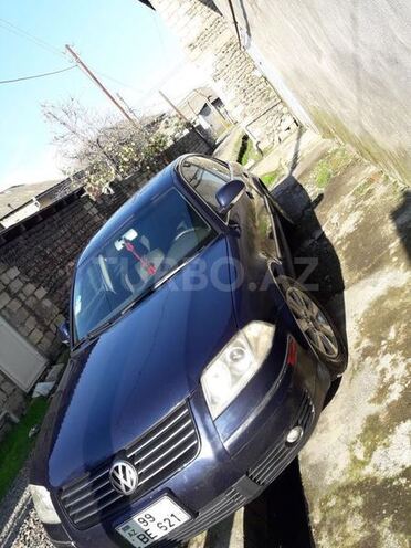 Volkswagen Passat 2004, 145,000 km - 1.8 л - Bakı