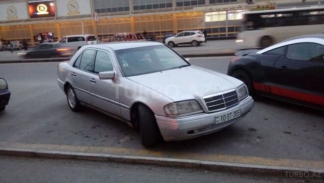 Mercedes C 180 1996, 283,000 km - 1.8 л - Bakı