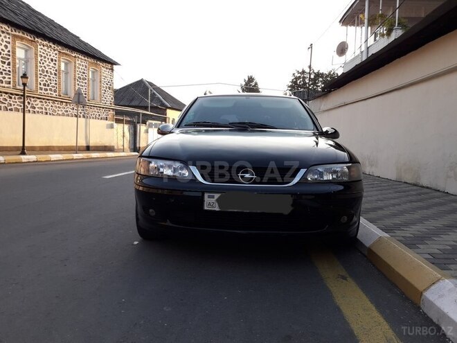 Opel Vectra 2000, 333,600 km - 1.6 l - Zaqatala