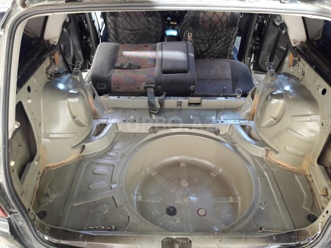 Opel Vectra 2000, 333,600 km - 1.6 l - Zaqatala