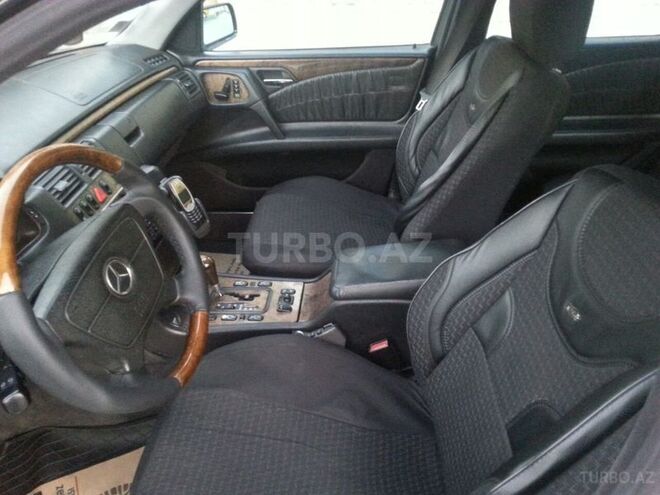 Mercedes E 280 1999, 180,000 km - 2.8 l - Xırdalan