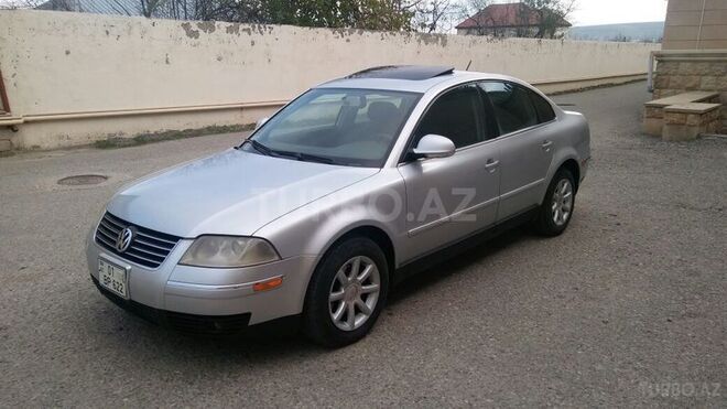 Volkswagen Passat 2004, 200,000 km - 1.8 л - Şamaxı