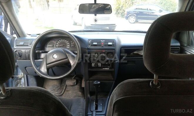 Opel Vectra 1990, 287,000 km - 2.0 l - Sumqayıt