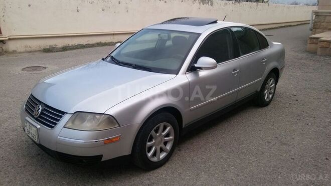 Volkswagen Passat 2004, 201,000 km - 1.8 л - Qobustan