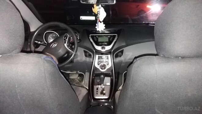 Hyundai Elantra 2011, 111,000 km - 1.8 л - Bakı