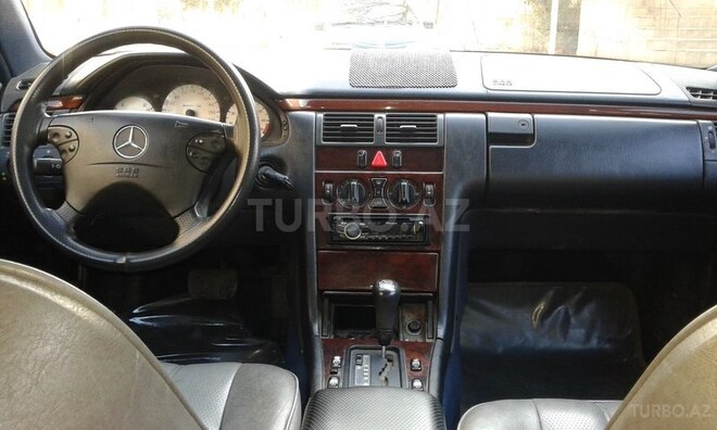 Mercedes E 230 1996, 296,896 km - 2.3 l - Mingəçevir