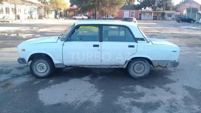 LADA (VAZ) 2107 1986, 126,094 km - 1.6 l - Xudat