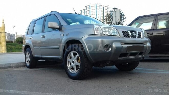 Nissan X-Trail 2004, 286,000 km - 2.0 l - Bakı