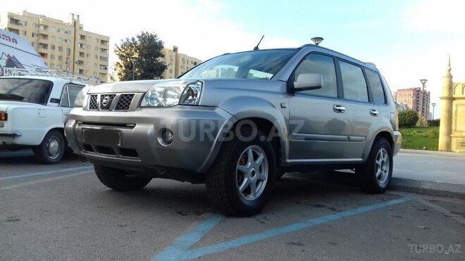 Nissan X-Trail 2004, 286,000 km - 2.0 l - Bakı