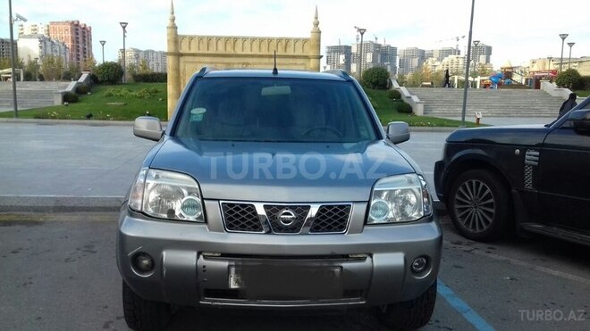 Nissan X-Trail 2004, 286,000 km - 2.0 l - Bakı