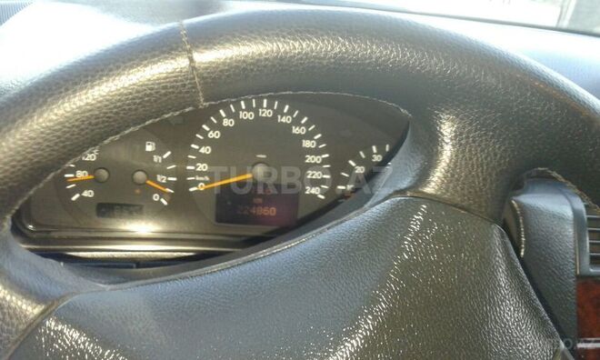 Mercedes E 240 2000, 224,800 km - 2.4 l - Bakı