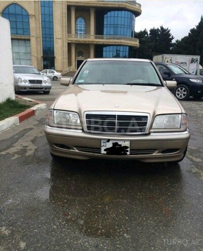 Mercedes C 230 2000, 221,121 km - 2.3 l - Bakı