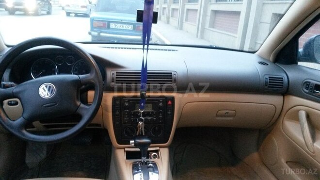 Volkswagen Passat 2004, 155,000 km - 1.8 l - Bakı