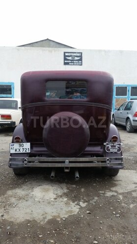 Ford  1931, 100,000 km - 3.3 l - Bakı