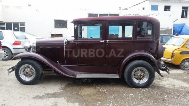 Ford  1931, 100,000 km - 3.3 l - Bakı