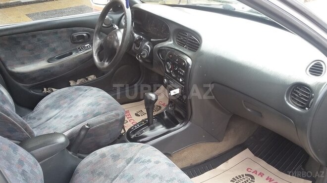 Hyundai Elantra 1996, 215,000 km - 1.8 l - Bakı