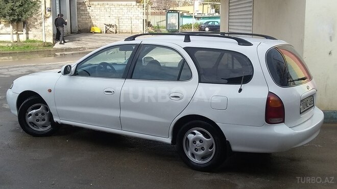 Hyundai Elantra 1996, 215,000 km - 1.8 l - Bakı