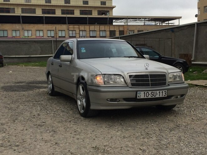 Mercedes C 200 1998, 318,000 km - 0.2 л - Bakı