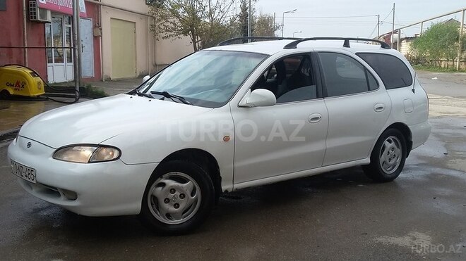 Hyundai Elantra 1996, 215,000 km - 1.8 l - Bakı