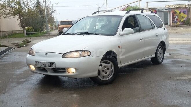 Hyundai Elantra 1996, 215,000 km - 1.8 l - Bakı