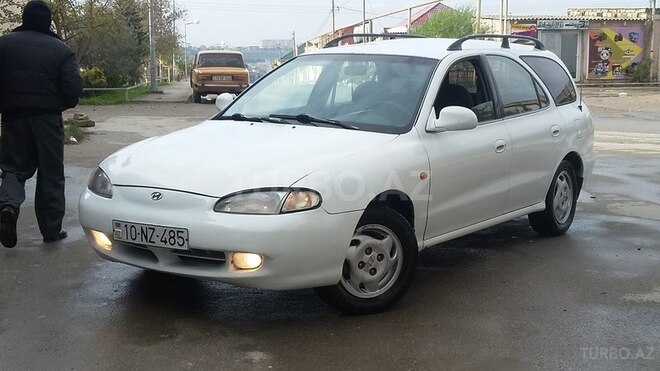Hyundai Elantra 1996, 215,000 km - 1.8 l - Bakı