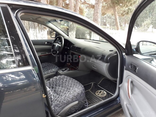Volkswagen Passat 2004, 210,000 km - 1.8 l - Sumqayıt