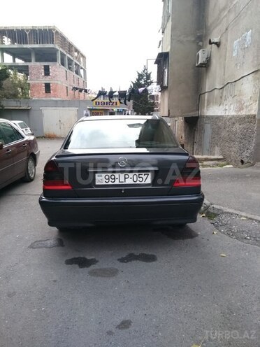 Mercedes  1999, 530,000 km - 2.2 л - Bakı