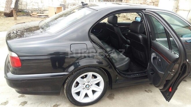 BMW 525 2002, 230,000 km - 2.5 l - Bakı
