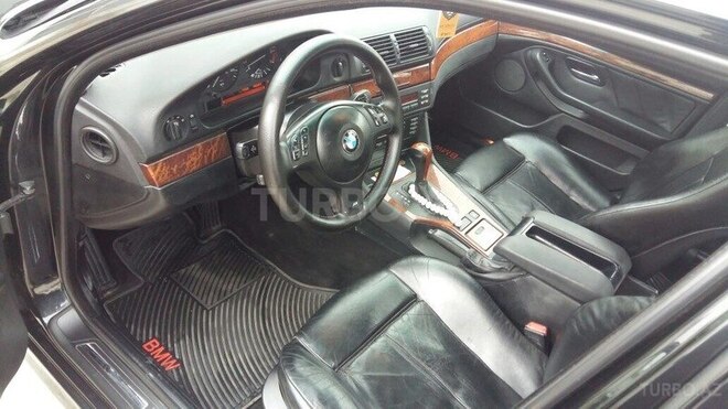 BMW 525 2002, 230,000 km - 2.5 l - Bakı