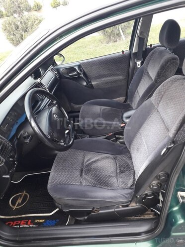 Opel Vectra 1996, 236,000 km - 1.6 l - Bakı