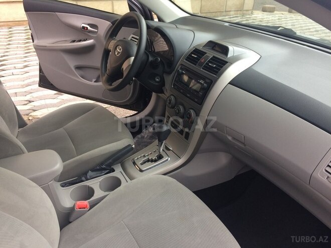 Toyota Corolla 2012, 65,000 km - 1.8 l - Bakı