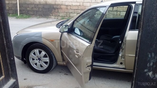 Ford Mondeo 2001, 329,000 km - 1.8 l - Bakı