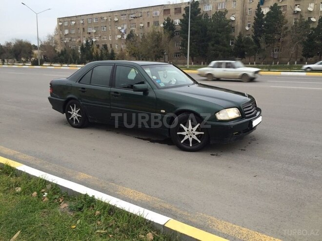 Mercedes C 200 1998, 370,000 km - 2.0 л - Bakı