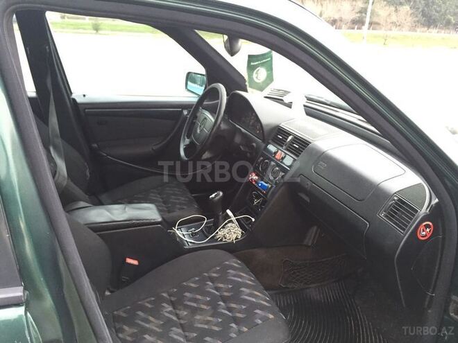 Mercedes C 200 1998, 370,000 km - 2.0 л - Bakı
