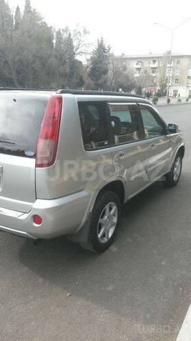 Nissan X-Trail 2004, 151,592 km - 2.0 l - Sumqayıt