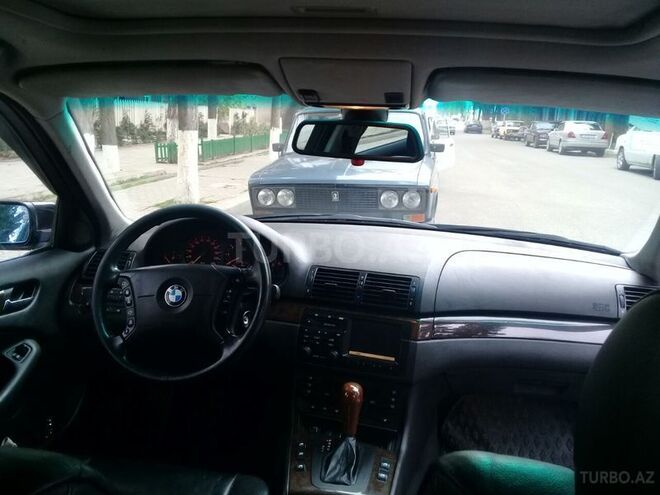 BMW 320 2000, 235,000 km - 2.2 l - Qazax