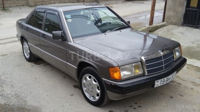 Mercedes 190 1993, 235,400 km - 2.0 l - Bakı