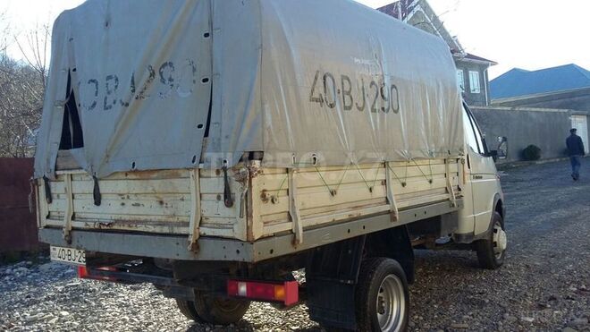 GAZ 330202-740 1999, 180,000 km - 0.3 л - Quba