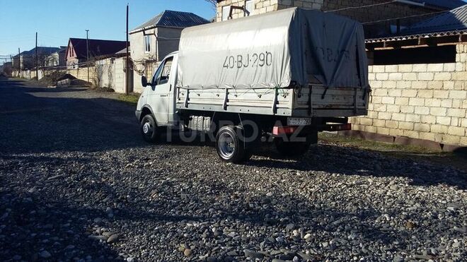 GAZ 330202-740 1999, 180,000 km - 0.3 л - Quba