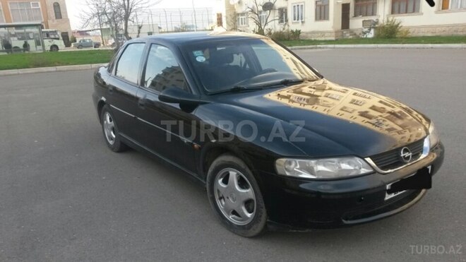 Opel Vectra 1999, 277,000 km - 1.6 l - Gəncə