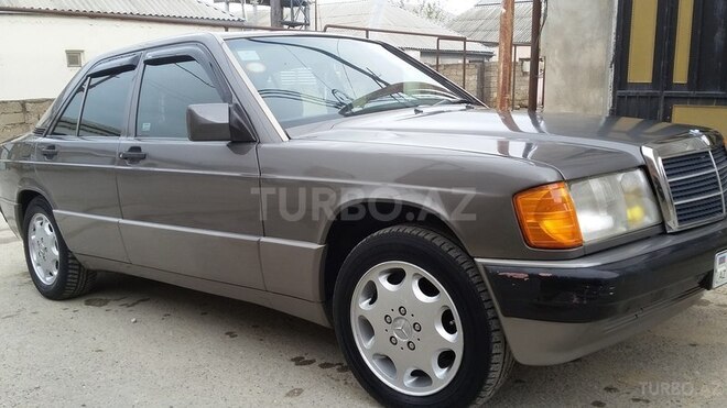 Mercedes 190 1993, 235,400 km - 2.0 l - Bakı