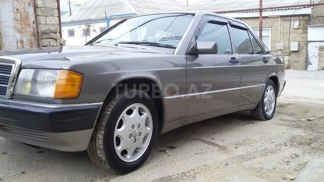 Mercedes 190 1993, 235,400 km - 2.0 l - Bakı