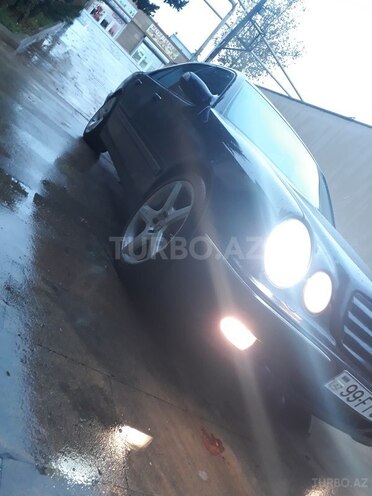 Mercedes E 240 2000, 232,310 km - 2.4 l - Bakı