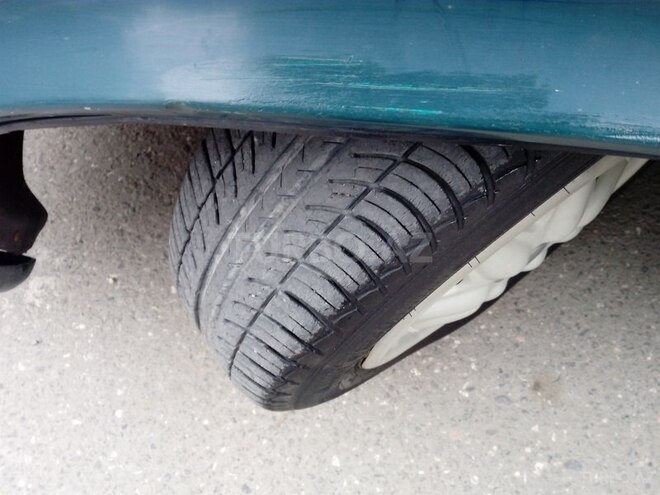 GAZ 3110 2001, 132,000 km - 2.4 l - Sumqayıt