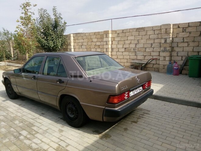 Mercedes 190 1991, 330,000 km - 2.0 л - Bakı