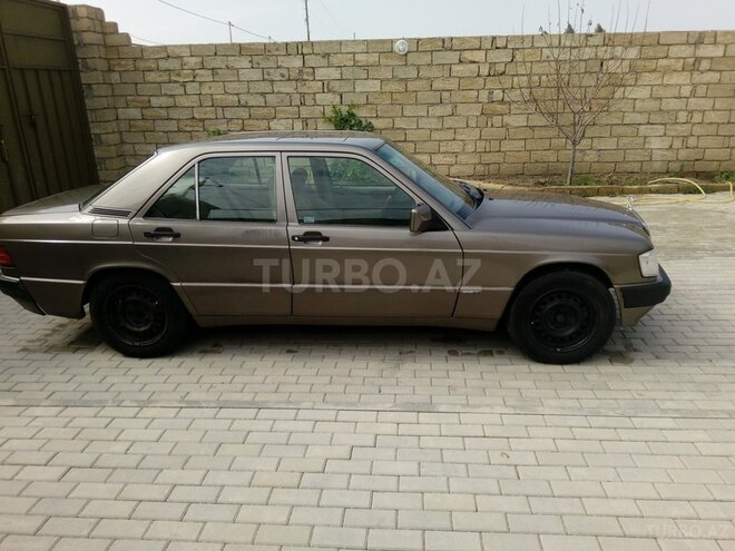 Mercedes 190 1991, 330,000 km - 2.0 л - Bakı