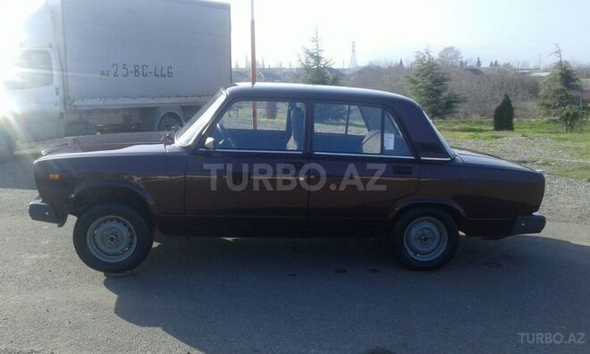 LADA (VAZ) 2107 2011, 465,000 km - 1.6 л - Gəncə