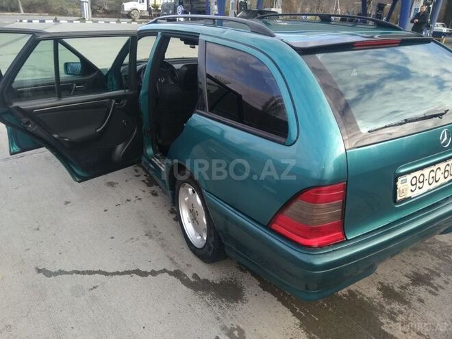 Mercedes C 180 1999, 383,000 km - 1.8 l - Qəbələ