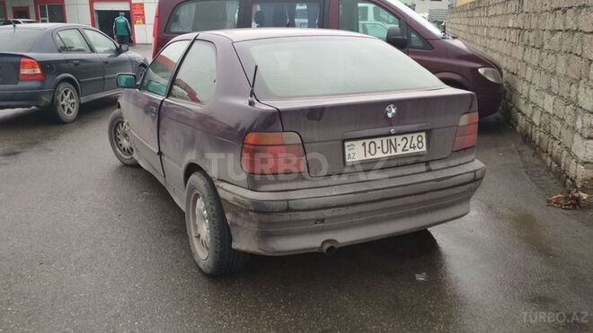 BMW 318 1994, 325,000 km - 1.8 l - Bakı